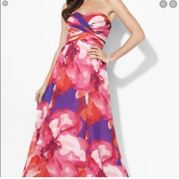 Lauren Ralph Lauren Dresses & Skirts - Lauren Ralph Lauren Evening Gown